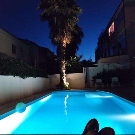 Apartments Priko Stari Grad  Esterno foto